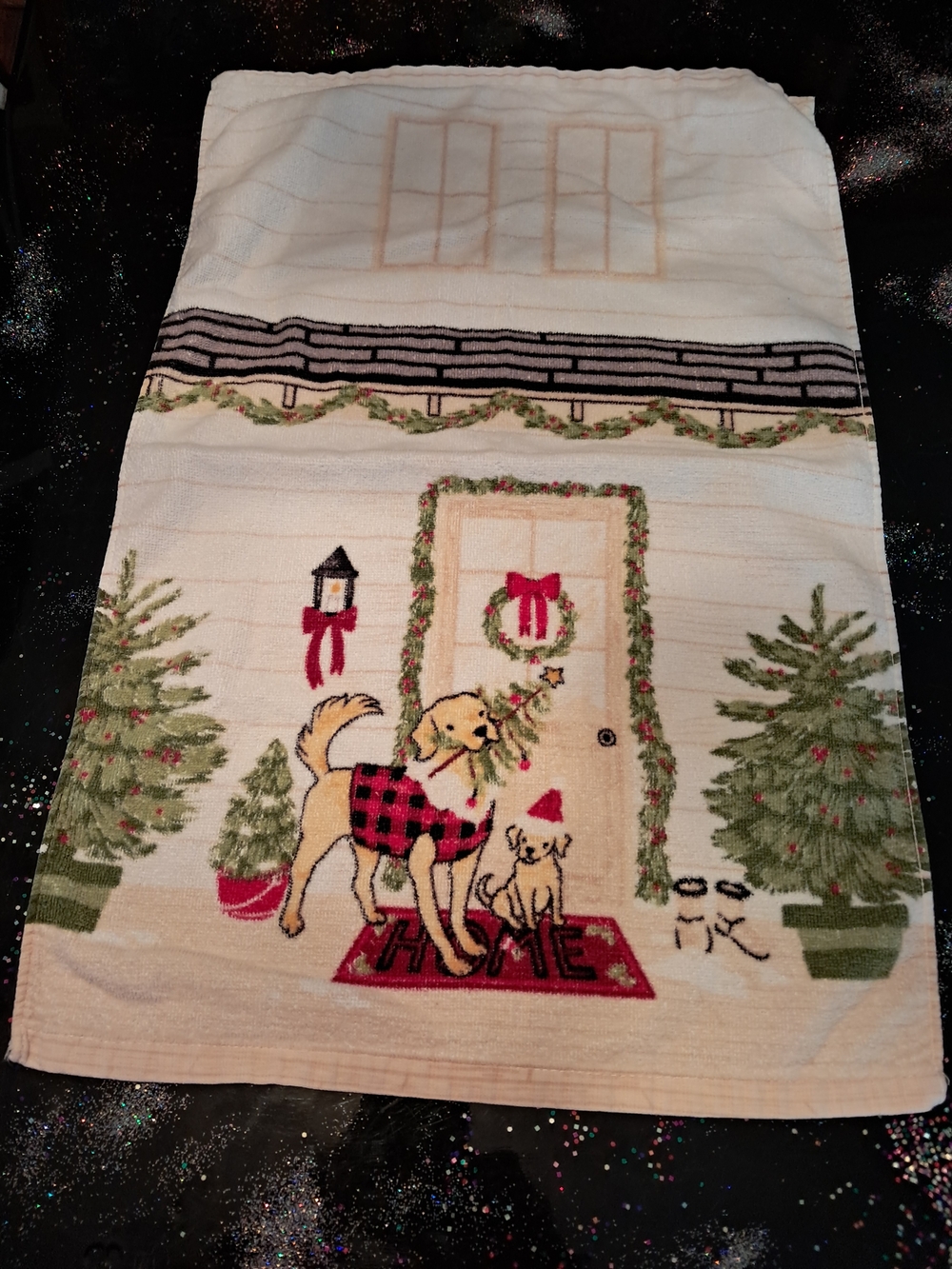 Vintage Holiday Home Dog Welcome Decorative Kitchen Towel - Cream